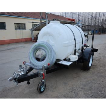 1噸塑料水罐拖車